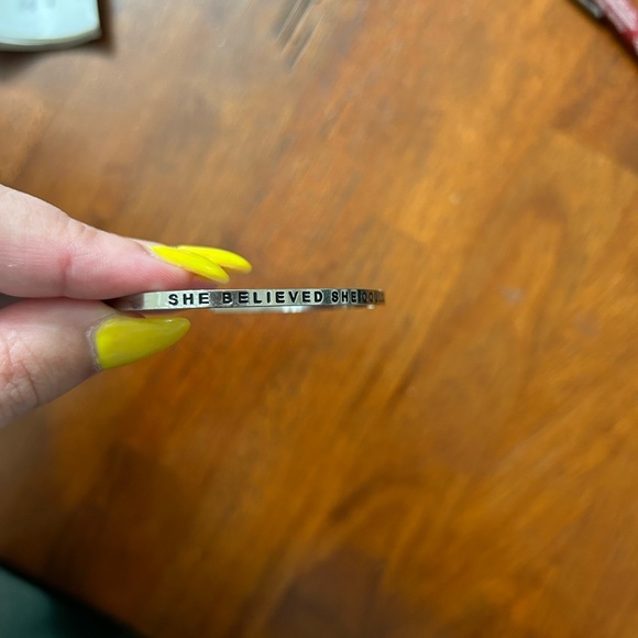 Mantraband She Believed She Could So She Did Adjustable Bangle - Silver / Black - Picture 2 of 6